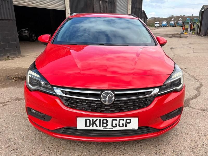 Used Vauxhall Astra Design Edition 2018 Red Estate