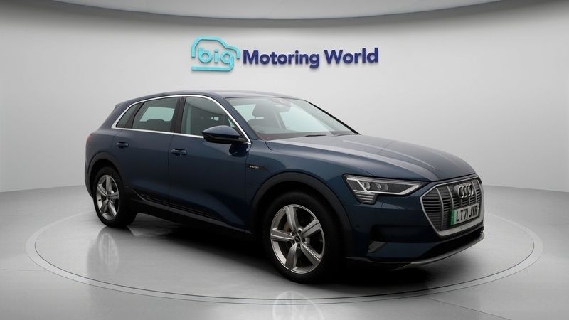 Used 2021 Audi e-tron SUV | £18,600 (Good price) - Image 1/4