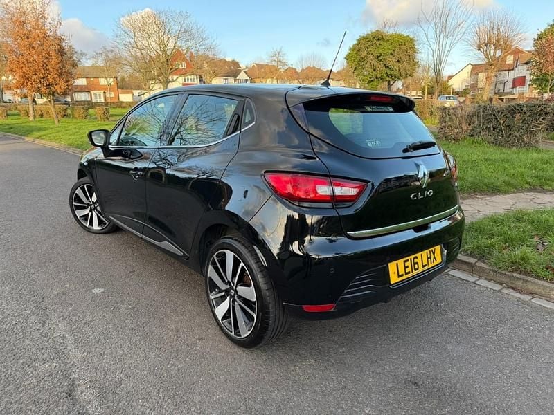 Used Renault Clio IV Dynamique 2016 Black Hatchback