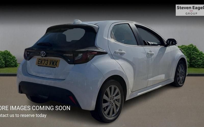 Used Toyota Yaris Hybrid 116 HP (85 kW) 2026 Hatchback