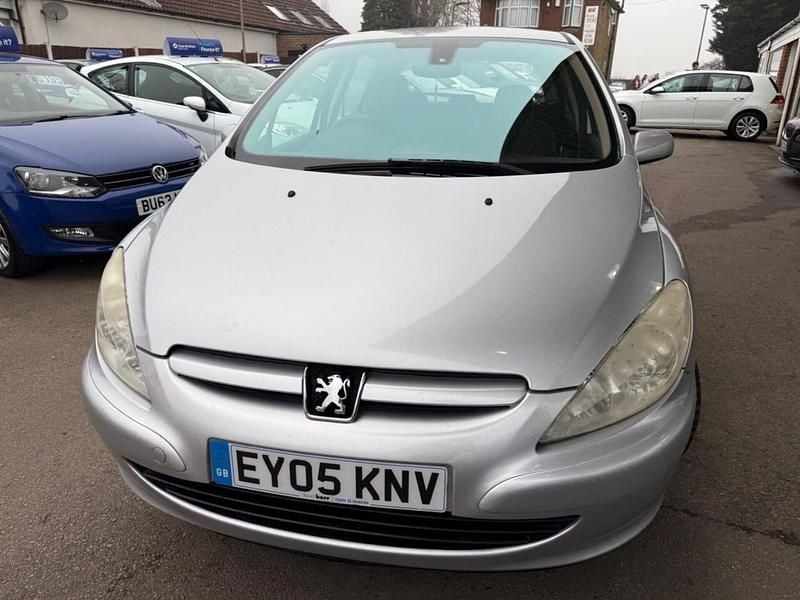 Used Peugeot 307 109 HP (80 kW) 2005 Silver Hatchback