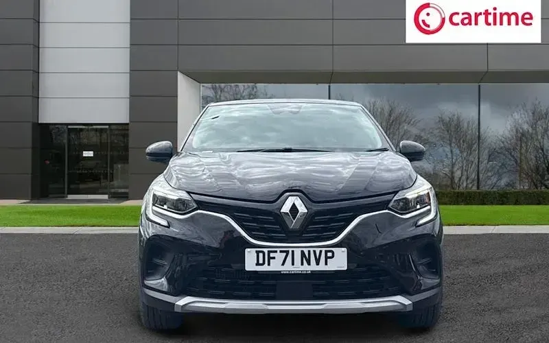 Used Renault Captur Iconic 91 HP (66 kW) 2022 Black SUV