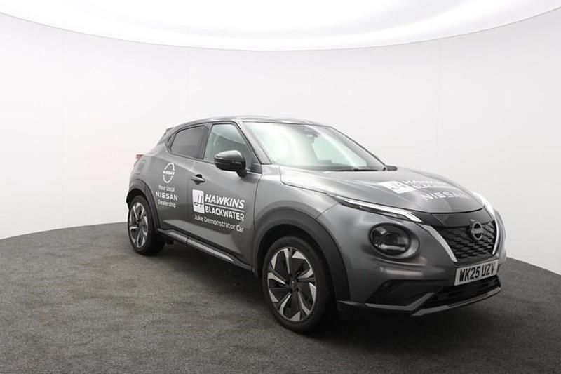 New Nissan Juke Tekna+ 143 HP (105 kW) 2025 Grey SUV