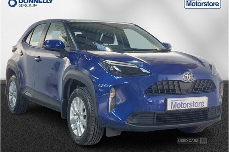 Used 2022 Toyota Yaris Hybrid SUV | £18,495 (Super price) - Image 1/1