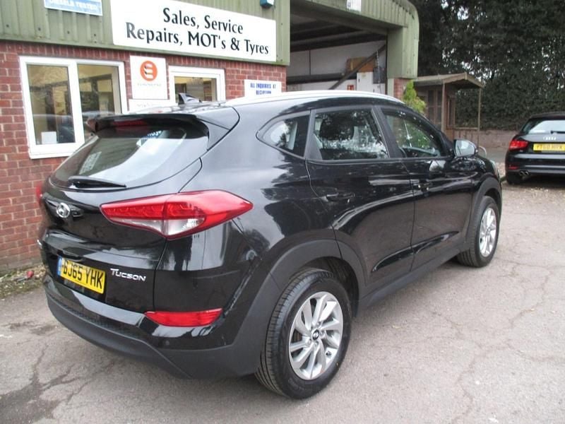 Used Hyundai Tucson SE 2015 Black SUV
