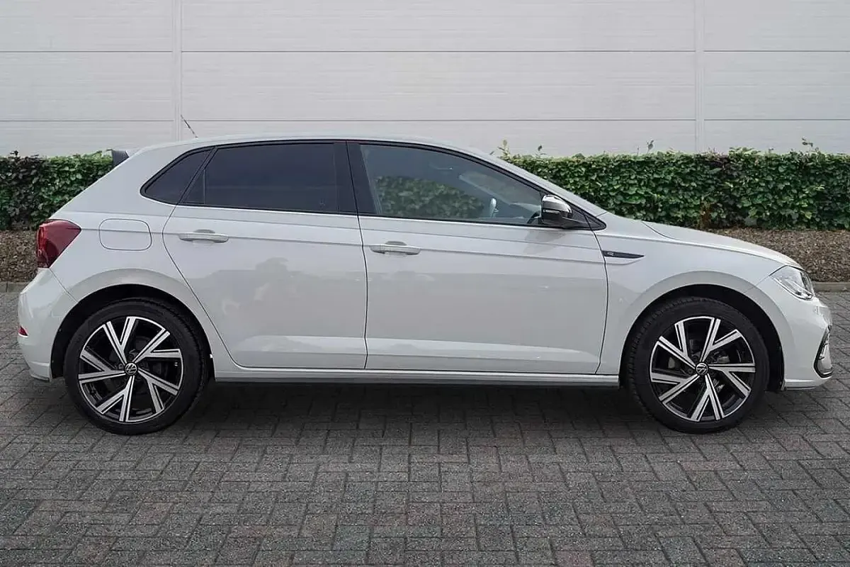 Used VW Polo R-line 95 HP (69 kW) 2024 Grey Hatchback