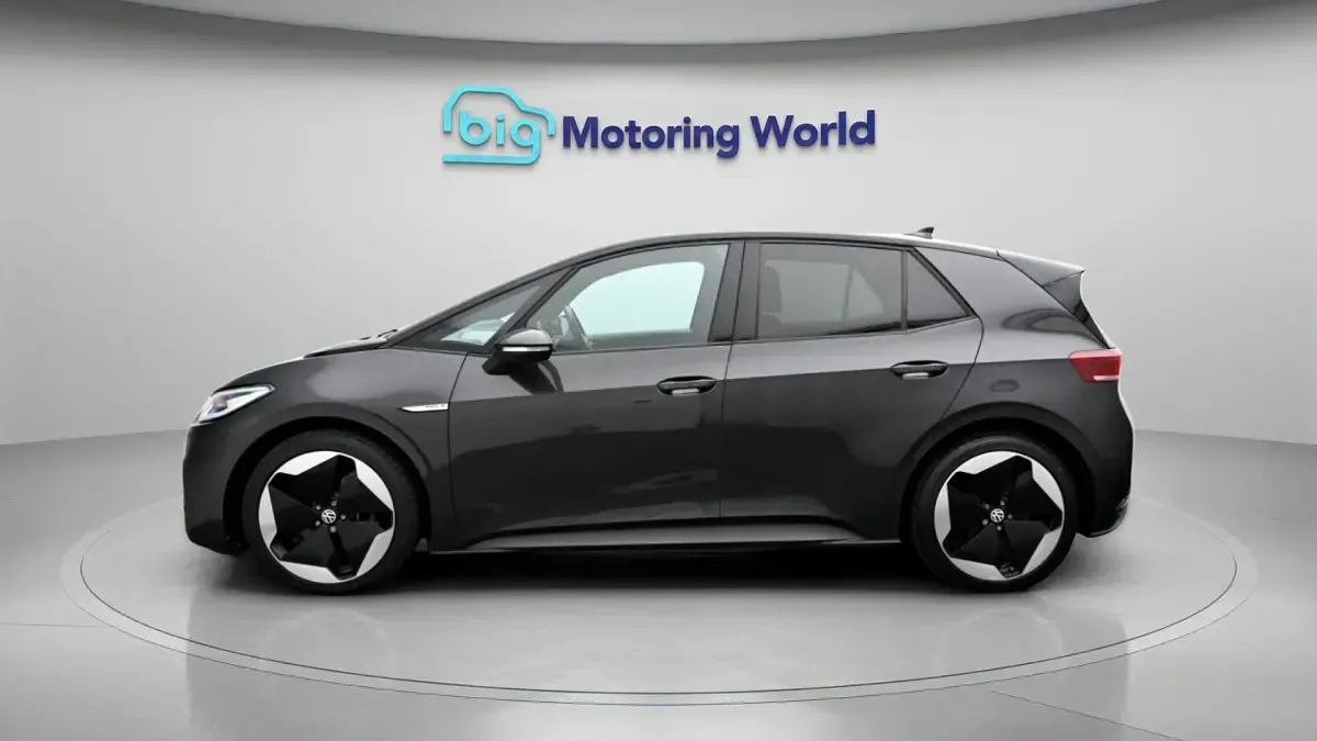Begagnad VW ID.3 Pro 150 kW (204 HK) 2021 Grå Halvkombi