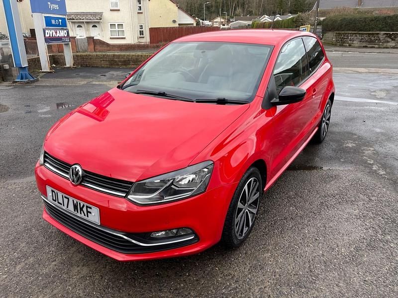 Used VW Polo Beats 75 HP (55 kW) 2017 Red Hatchback