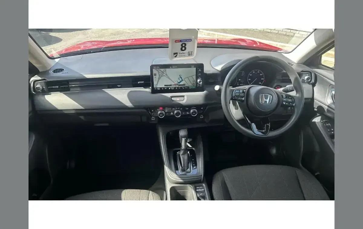 Used Honda HR-V Elegance 128 HP (94 kW) 2023 Red SUV