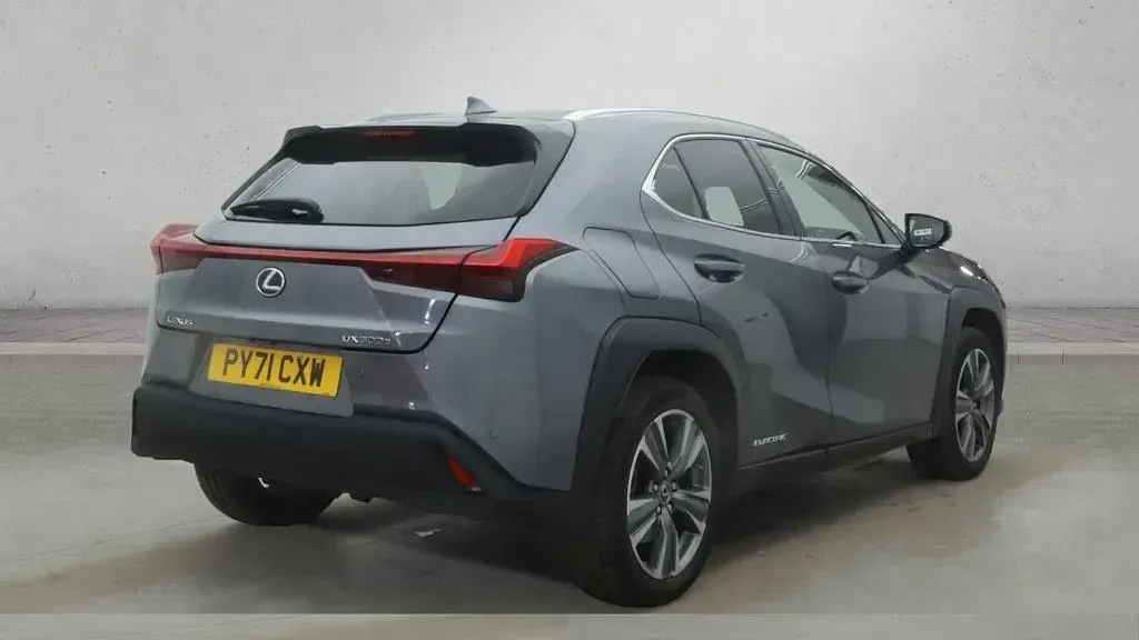 Used Lexus UX 300e 150 kW (204 HP) 2021 SUV