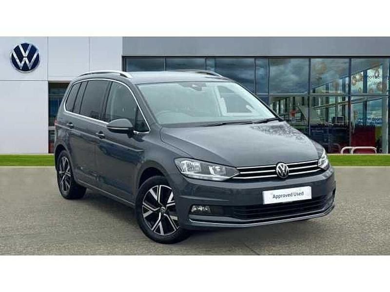Used VW Touran SEL 150 HP (110 kW) 2025 Dolphin grey metallic MPV
