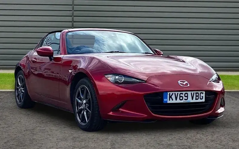 Usado Mazda MX5 Inclusive 132 HP (97 kW) 2019 Cabrios