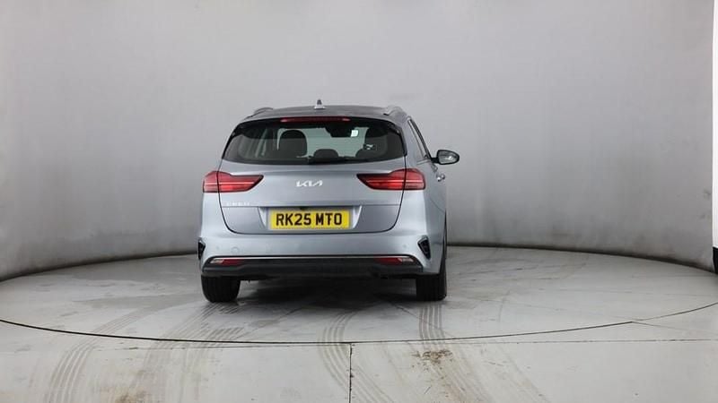 Used Kia Ceed 2025 Silver Hatchback