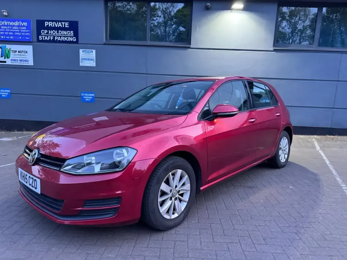 Second-hand VW Golf VIII Edition 2025 Roșu Hatchback