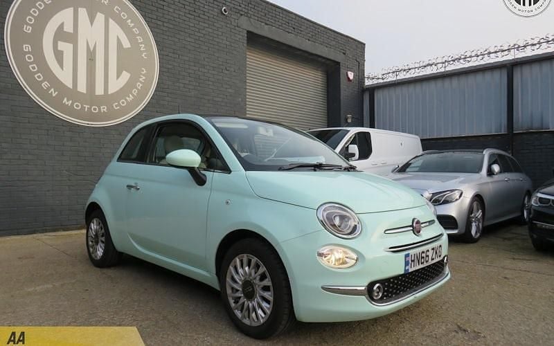 Used Fiat 500 Lounge 69 HP (50 kW) 2020 Hatchback