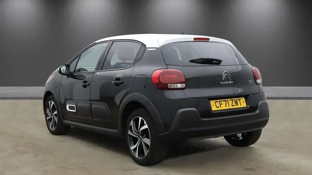 Used Citroën C3 PureTech 83 HP (61 kW) 2022 Black Hatchback