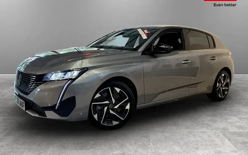 Used Peugeot 308 Allure 179 HP (131 kW) 2024 Hatchback