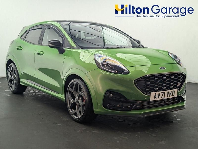 Green Used 2022 Ford Puma ST Hatchback | £17,400 (Good price) - Image 1/4