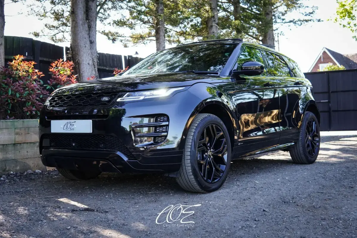 Begagnad Land Rover Range Rover R-Dynamic 2021 Svart SUV