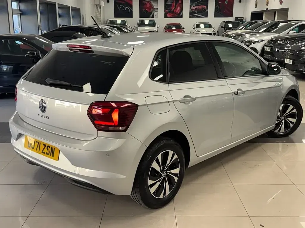Used VW Polo Match 95 HP (69 kW) 2021 Silver Hatchback