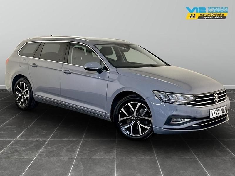 Grey Used 2022 VW Passat SEL Estate | £12,695 (Good price) - Image 1/2