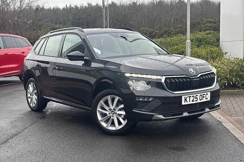 New Skoda Kamiq SE 70 HP (51 kW) 2025 Black magic pearl effect SUV