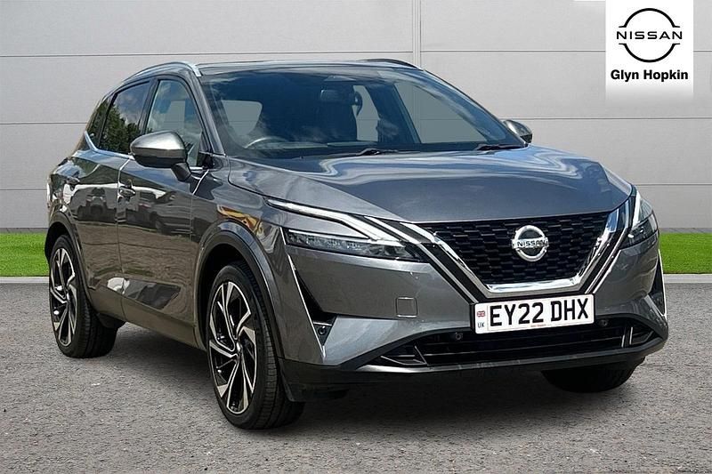 Grey Used 2022 Nissan Qashqai Tekna+ SUV | £24,282 (Expensive) - Image 1/4