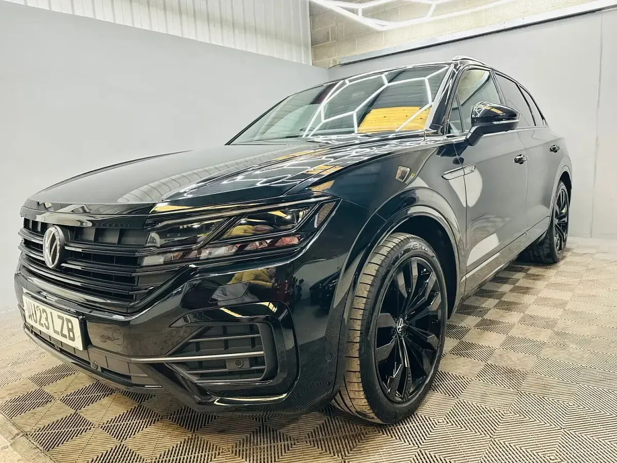 Used VW Touareg Black Edition 286 HP (210 kW) 2022 Black SUV