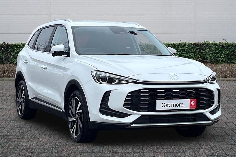 Used MG ZS Trophy 2025 Solid  arctic white Sedan