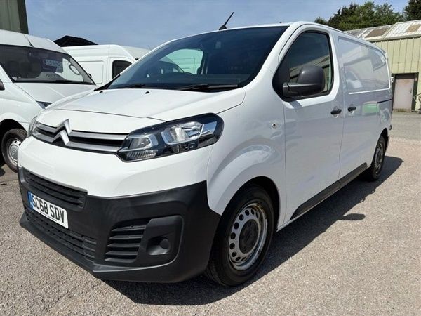 White Used 2019 Citroën Dispatch MPV | £7,788 (Good price) - Image 1/1