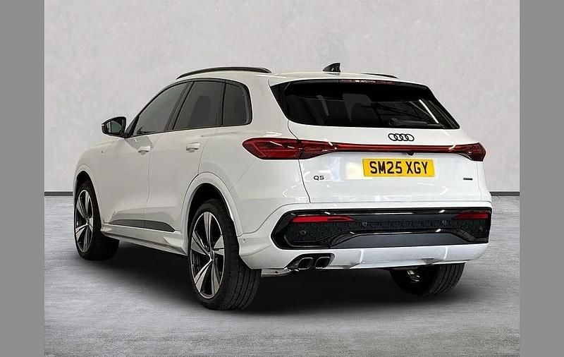 Usado Audi Q5 Performance 204 HP (150 kW) 2025 Branco SUV