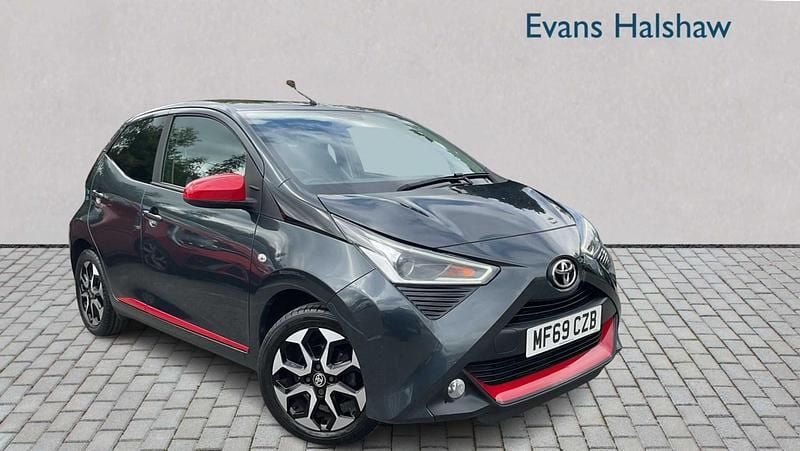 Grey Used 2019 Toyota Aygo Trend Hatchback | £8,730 (Fair price) - Image 1/4