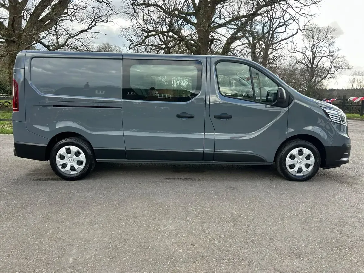 Used Renault Trafic 2024 Grey MPV