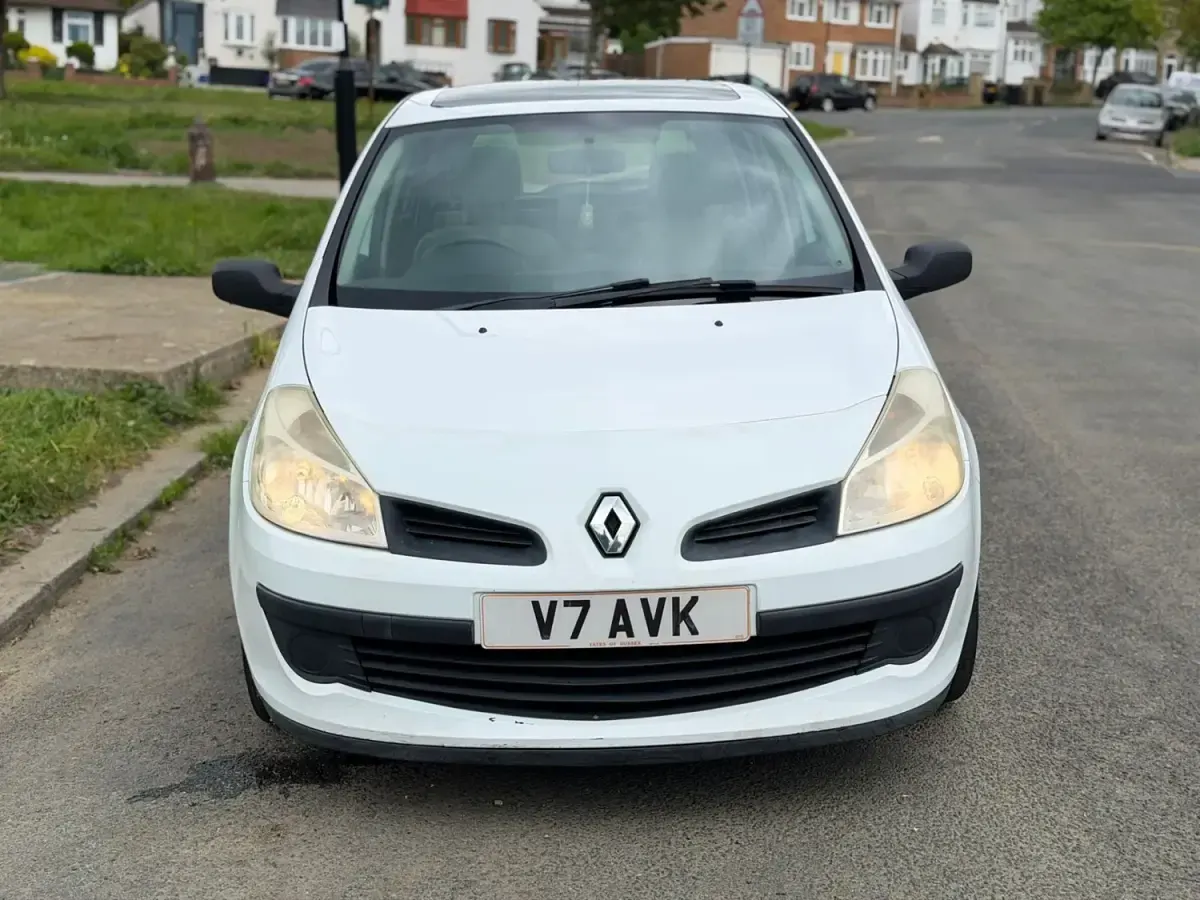 Usado Renault Clio II Expression 2007 Branco Citadino