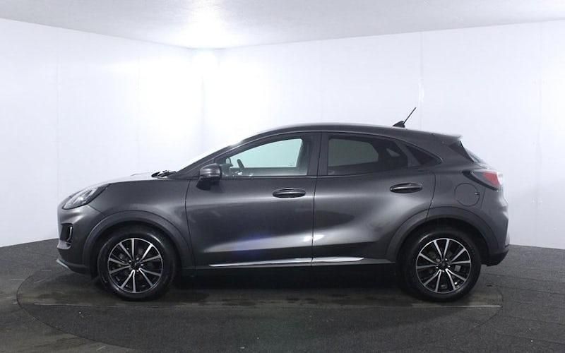 Usado Ford Puma Titanium 125 HP (91 kW) 2023 Cinzento SUV