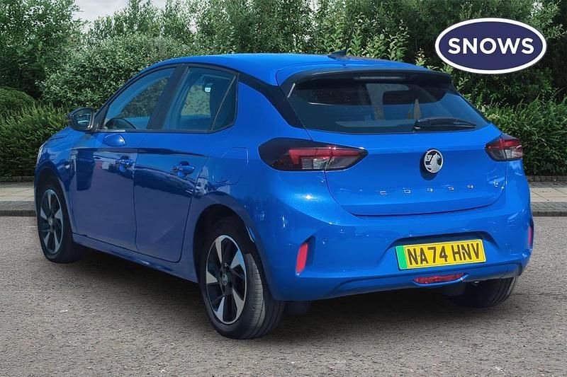 Second-hand Vauxhall Corsa-e Design Edition 100 kW (136 CP) 2024 Albastru Hatchback