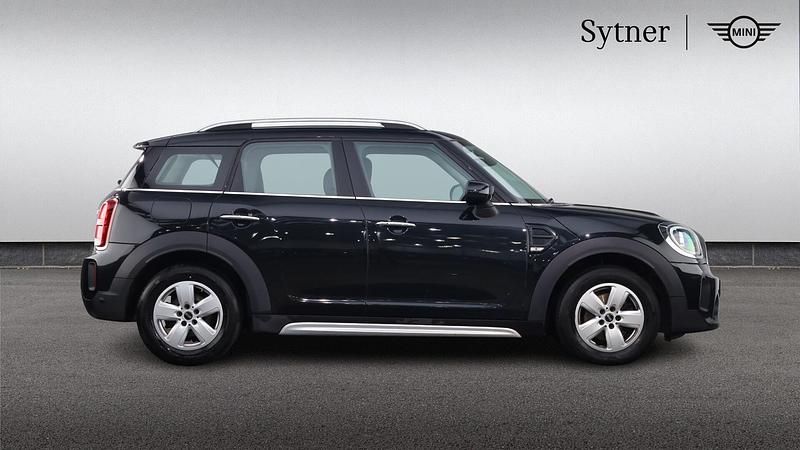 Used Mini Cooper Countryman Classic 134 HP (98 kW) 2022 Black SUV