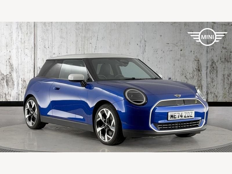 Used Mini Cooper SE Hatch 158 kW (215 HP) 2024 Blue Hatchback