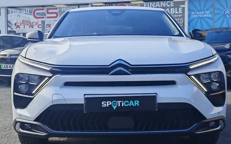 Usado Citroën C5 X PureTech 131 HP (96 kW) 2025 Branco Carrinha