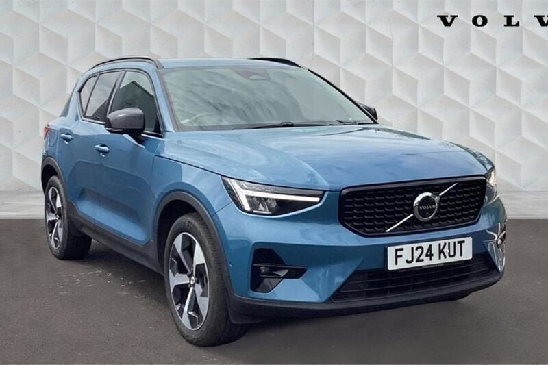 Blue Used 2024 Volvo XC40 Plus SUV | £30,509 (Fair price) - Image 1/4