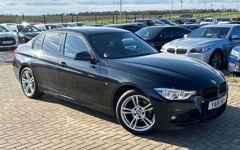 Black Used 2018 BMW 320 M Sport Sedan | £10,399 (Good price) - Image 1/4