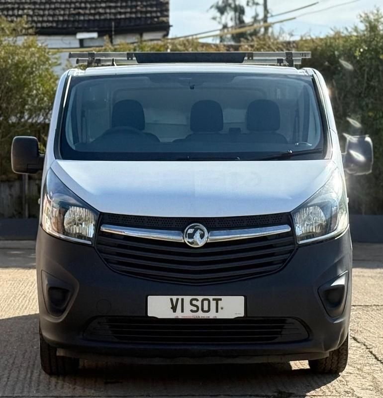 Used Vauxhall Vivaro S 2016 White