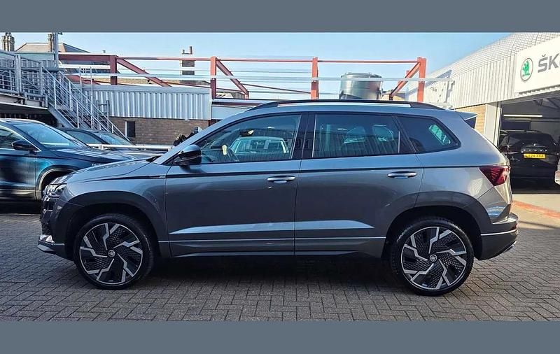 Used Skoda Karoq SportLine 147 HP (108 kW) 2022 Graphite grey metallic SUV