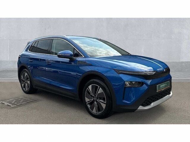 Race blue metallic Used 2025 Skoda Elroq SUV | £27,927 (Fair price) - Image 1/4