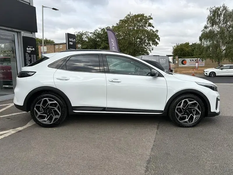 Used Kia XCeed GT-Line S 2026 White SUV