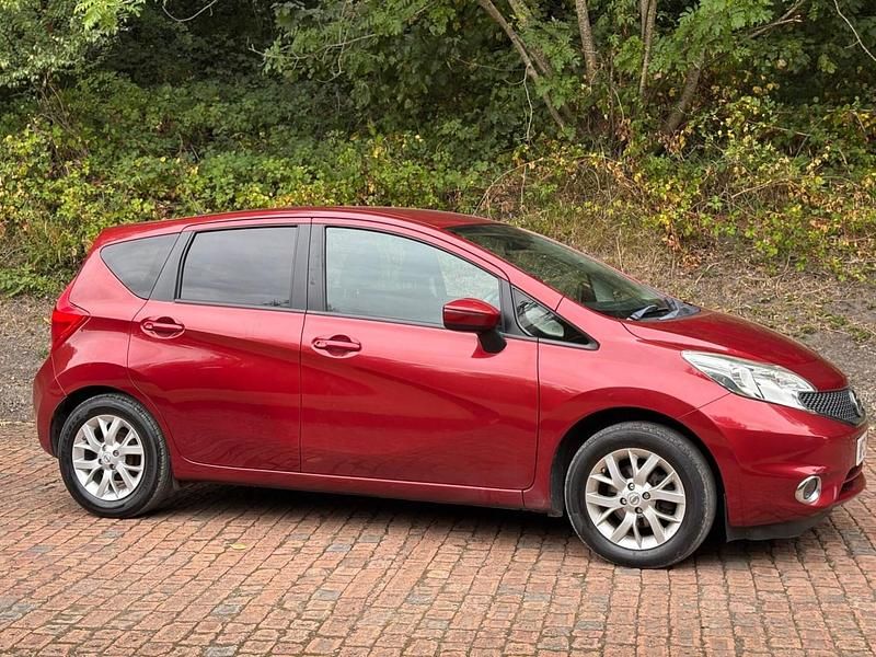 Used Nissan Note Acenta Premium 80 HP (58 kW) 2015 Red MPV