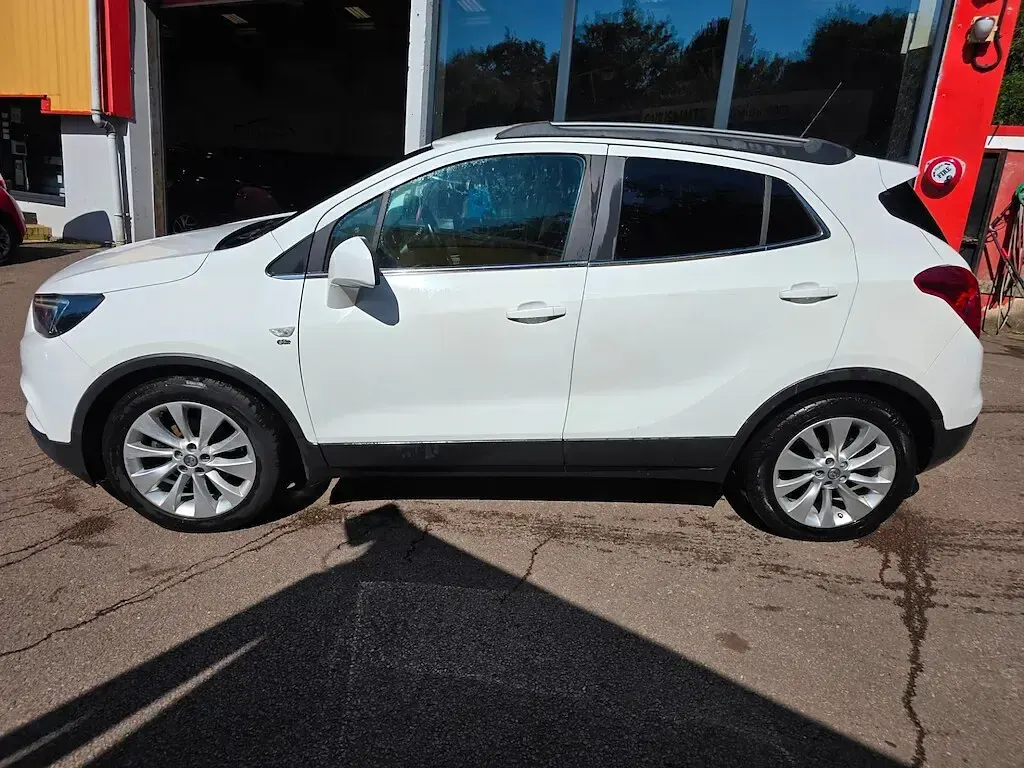 Used Vauxhall Mokka X Elite 2016 White SUV