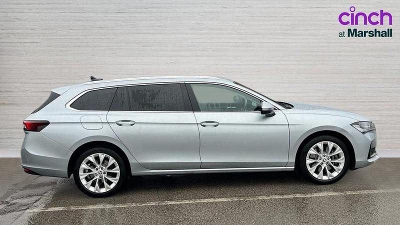Used Skoda Superb SE L 193 HP (141 kW) 2024 Silver Estate