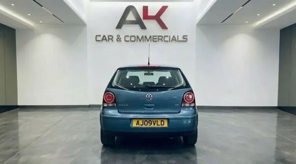 Used VW Polo Match 60 HP (44 kW) 2009 Grey Hatchback