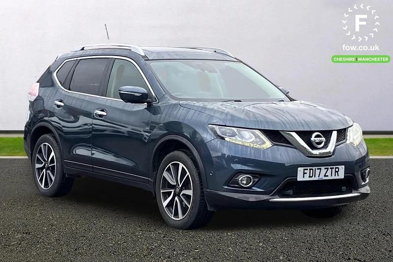 Blue Used 2017 Nissan X-Trail Tekna SUV | £11,899 (Fair price) - Image 1/4